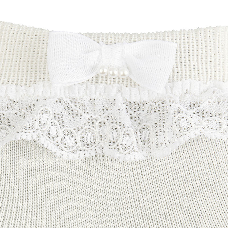 Calcetines ceremonia con puntilla, lazo y perlitas Condor - Imagen 3